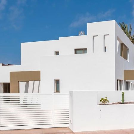 Villa Noka Cala'N Blanes  Extérieur photo